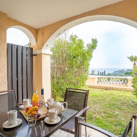 Studio Village Cap Esterel - Le Village-72 By Interhome Сен-Рафаель Екстер'єр фото