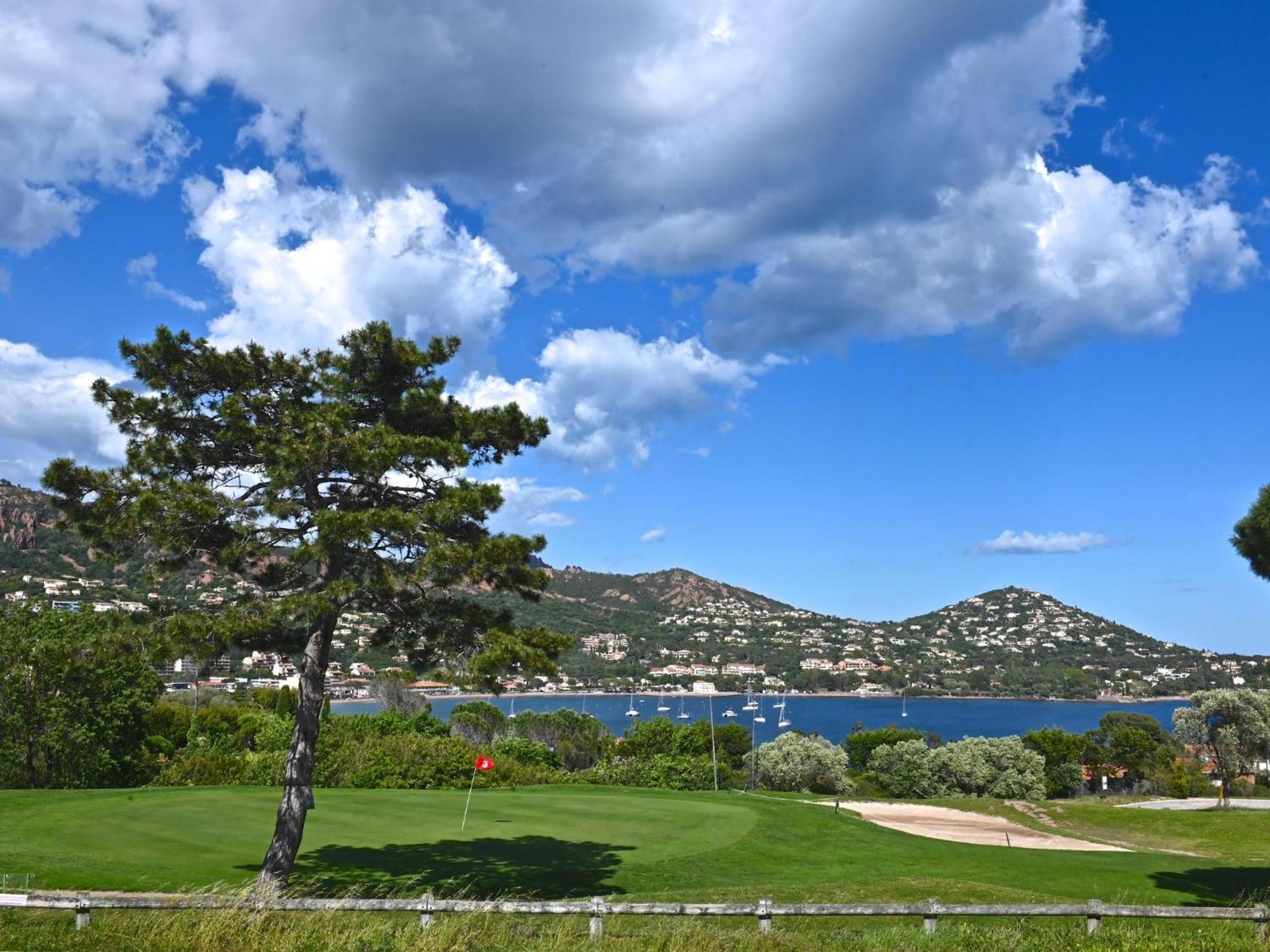 Studio Village Cap Esterel - Le Village-72 By Interhome Сен-Рафаель Екстер'єр фото