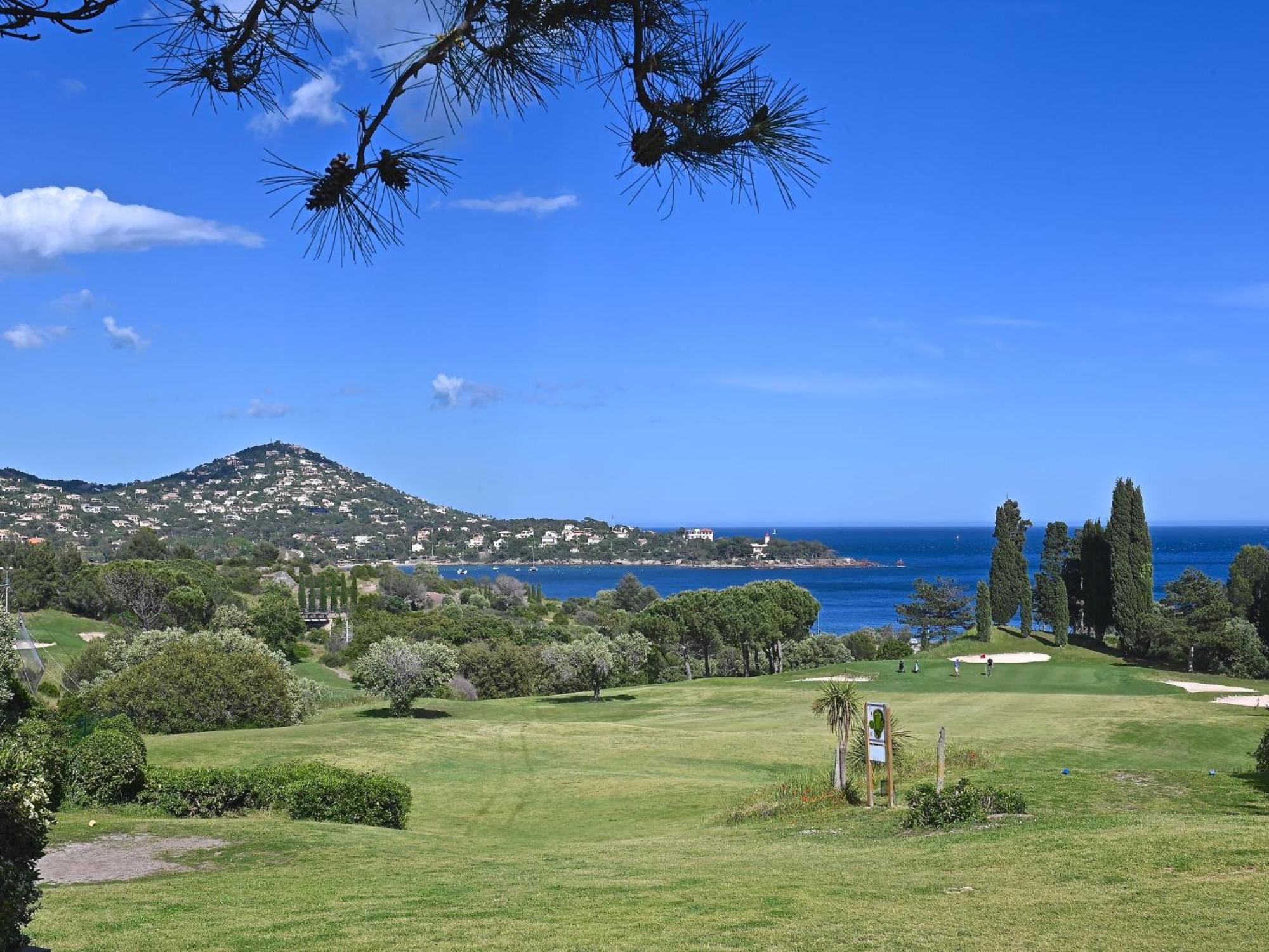 Studio Village Cap Esterel - Le Village-72 By Interhome Сен-Рафаель Екстер'єр фото